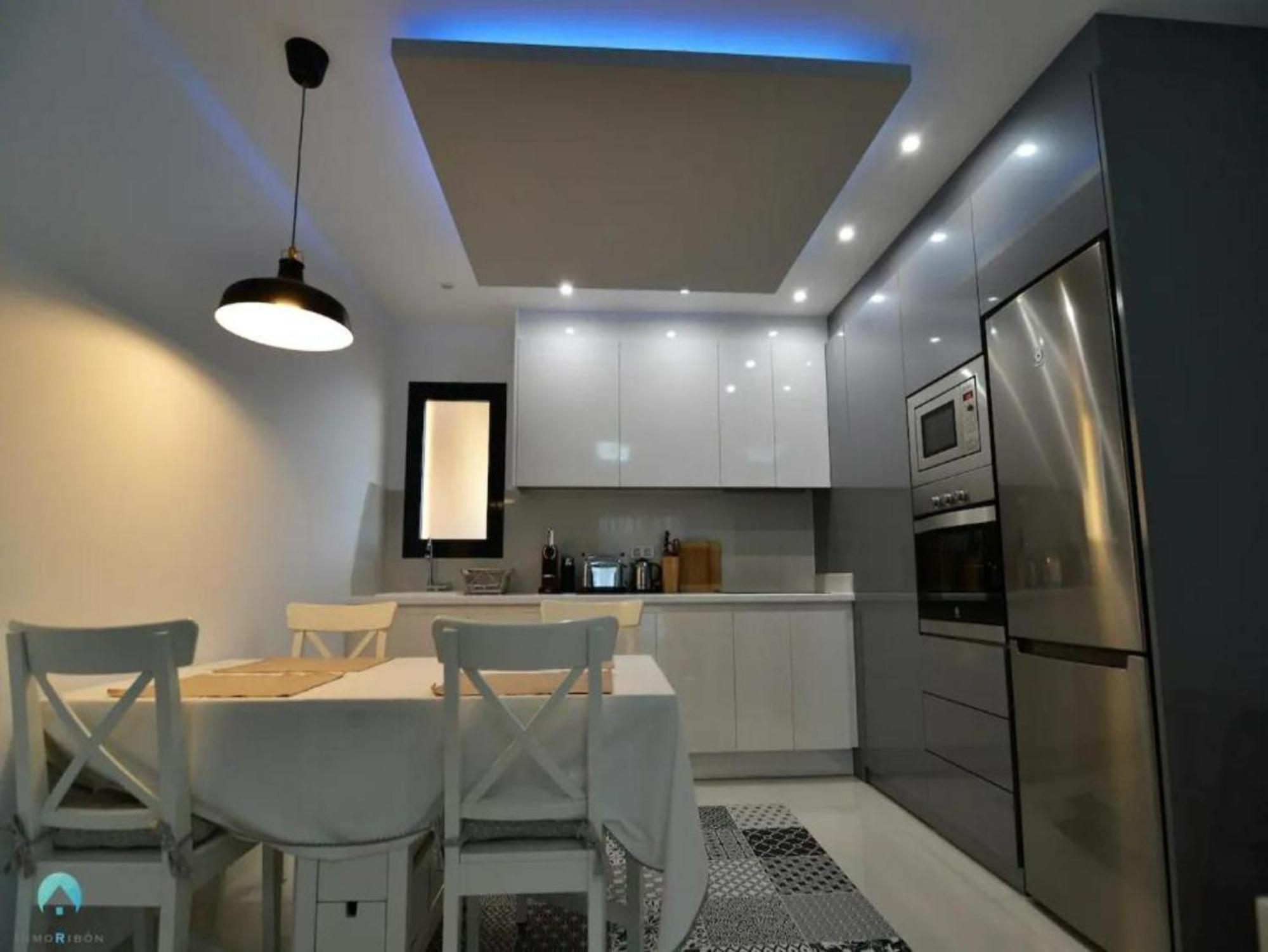 New Luxury Detached Villa With Pool At Beach ปีลาร์ เดลา ออราดาดา ภายนอก รูปภาพ